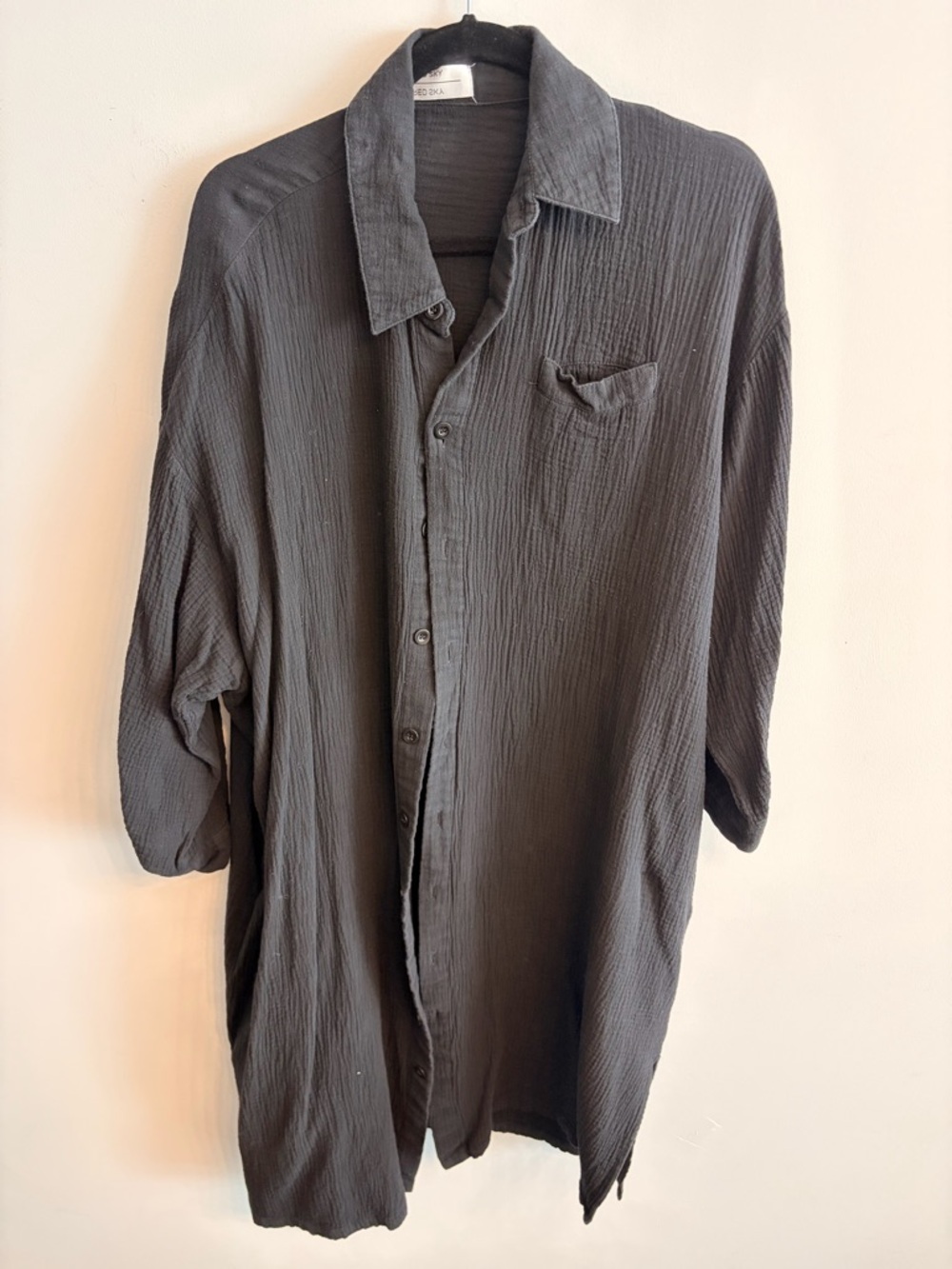 Relaxed Black Midi Shirt Dress with Button-Front